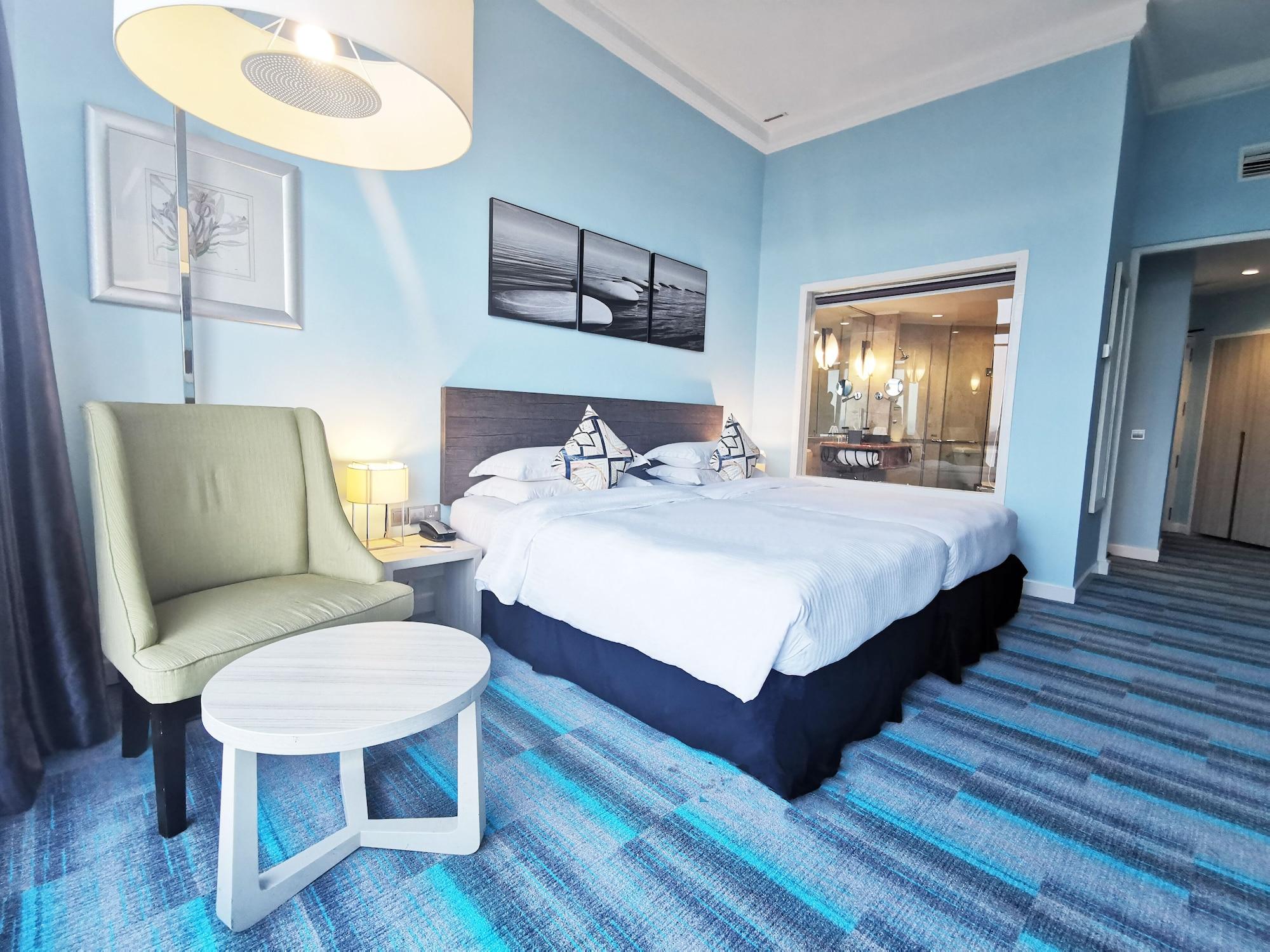 Thistle Johor Bahru Exterior foto A room at the hotel