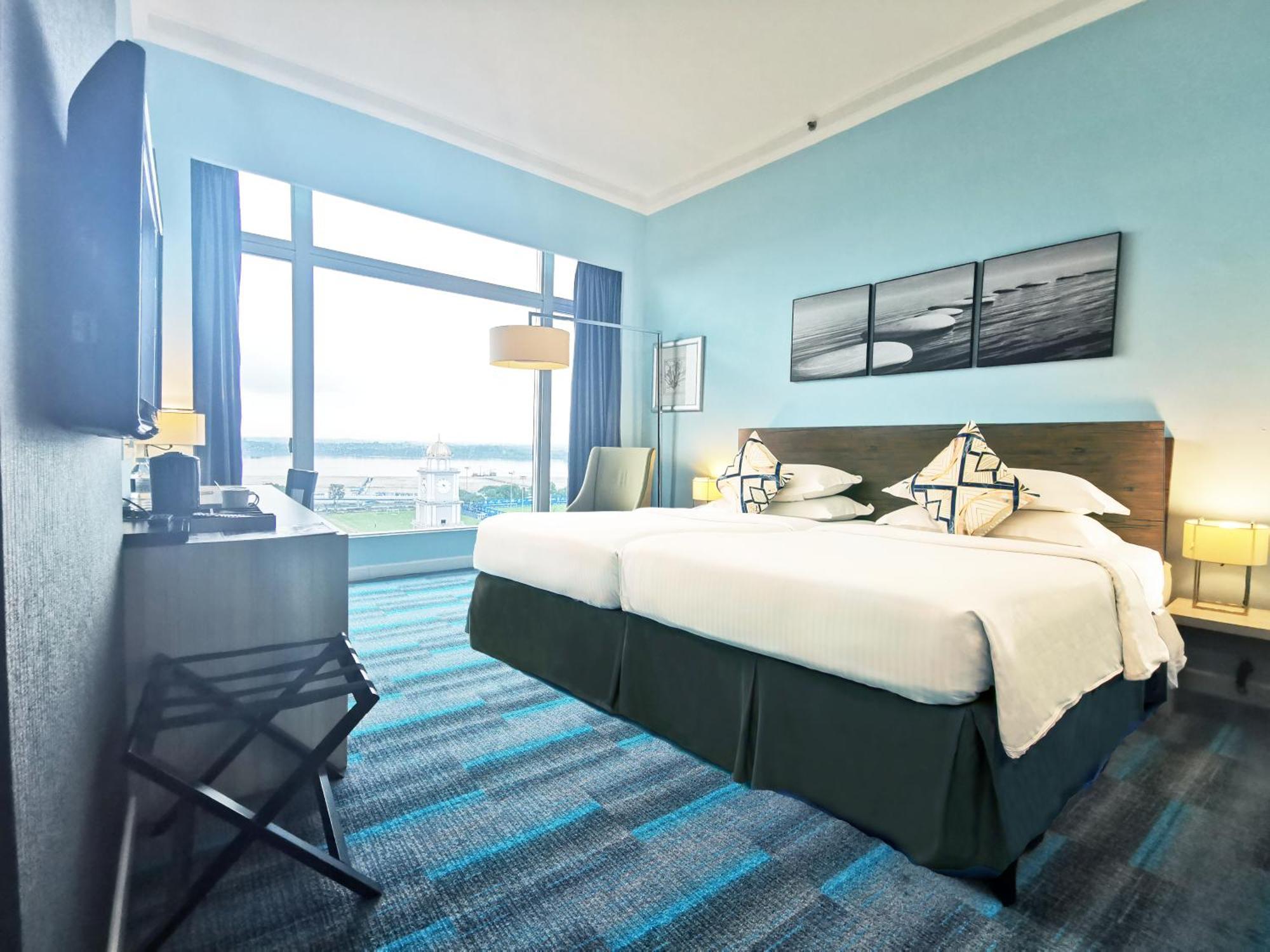 Thistle Johor Bahru Exterior foto Deluxe Room