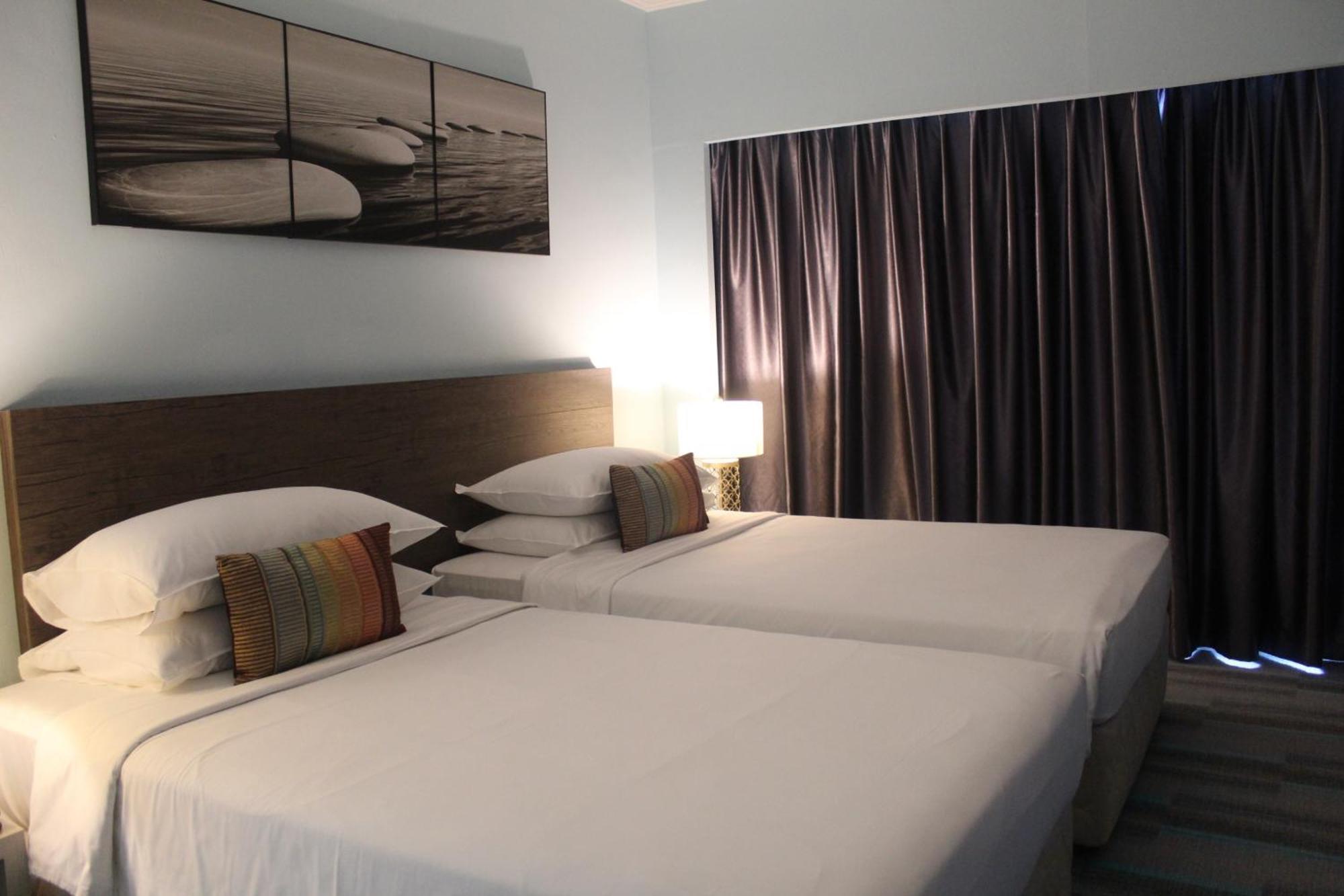 Thistle Johor Bahru Exterior foto